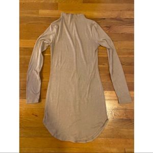 Tan camel knit sweater top jersey long maxi tunic M soft mock neck soft lounge